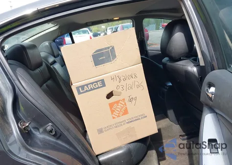 2010 Nissan Altima 2.5 S z USA, uszkodzony, nr VIN 1N4AL2AP1AC143578